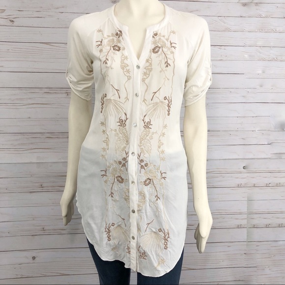 Anthropologie button down embroidered tunic top - Picture 2 of 6